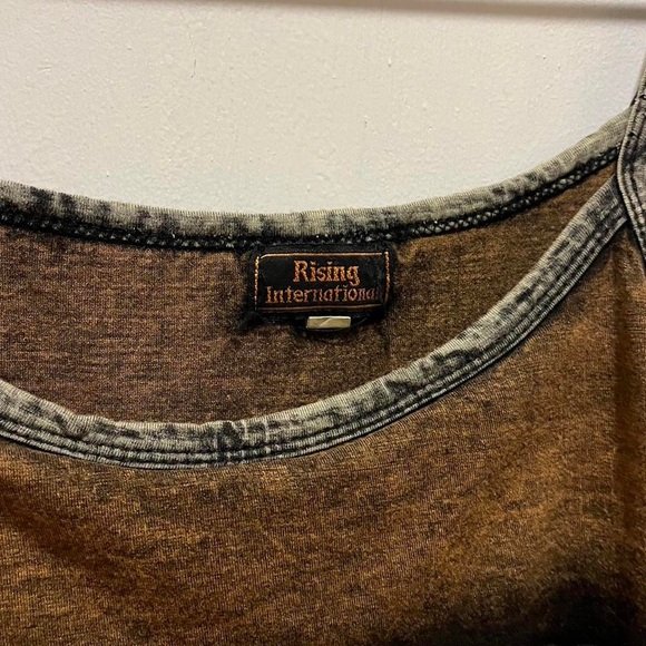 90s Hippie Tank - Picture 2 of 3